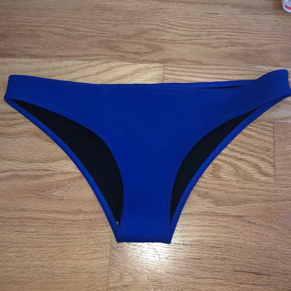 HOAKA Bikini Bottoms